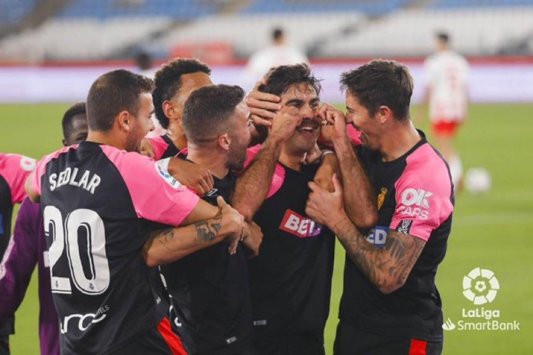 Abdón Prats celebra su gol de chilena en Almería. Abdón Prats celebra su gol de chilena en Almería.