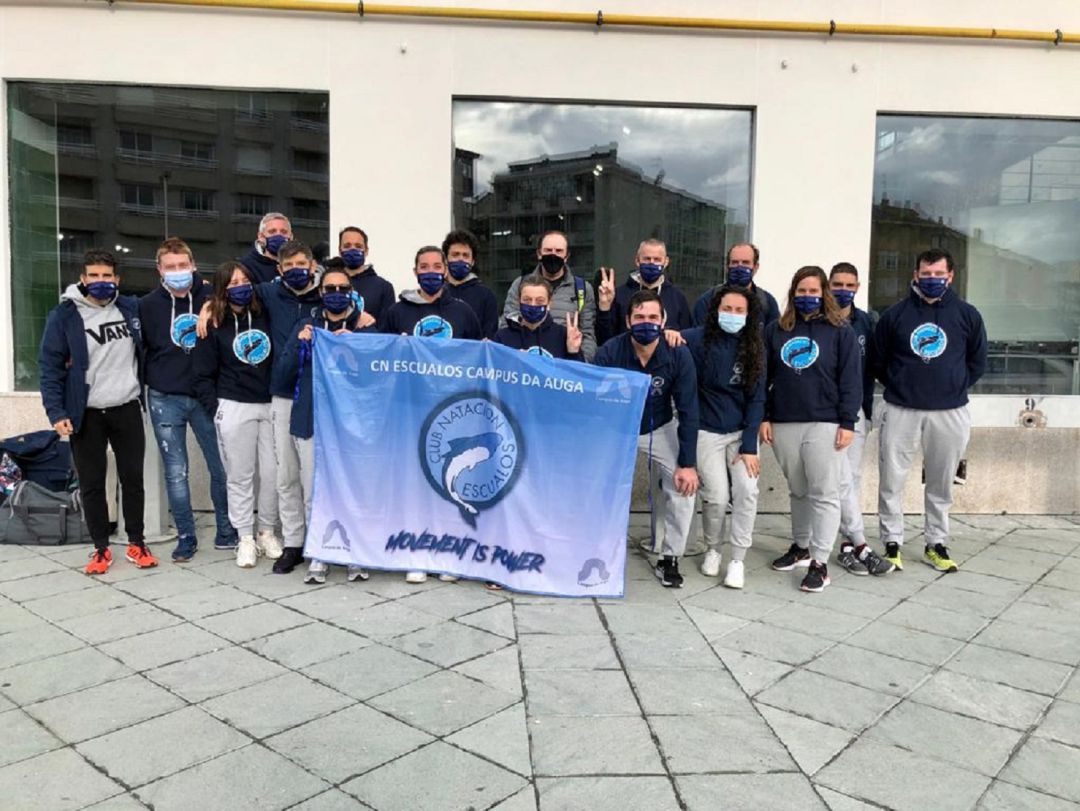 Buena participación del Club Escualos en la primera jornada de la liga gallega máster Buena participación del Club Escualos en la primera jornada de la liga gallega máster