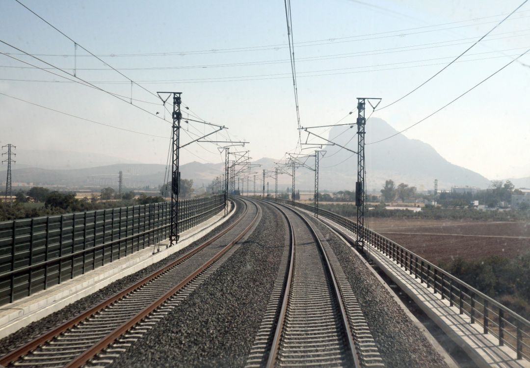 Vías de Alta Velocidad de Adif AV Vías de Alta Velocidad de Adif AV