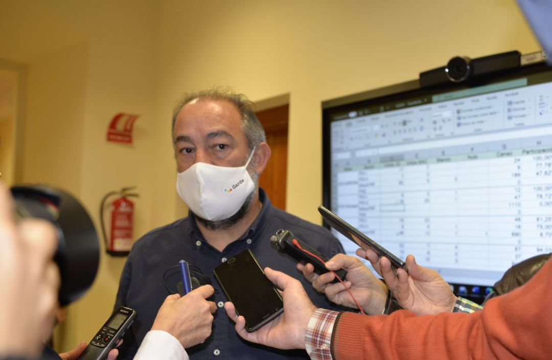 Jose Julián Garde, en la comparecencia que ha ofrecido tras confirmarse su victoria Jose Julián Garde, en la comparecencia que ha ofrecido tras confirmarse su victoria