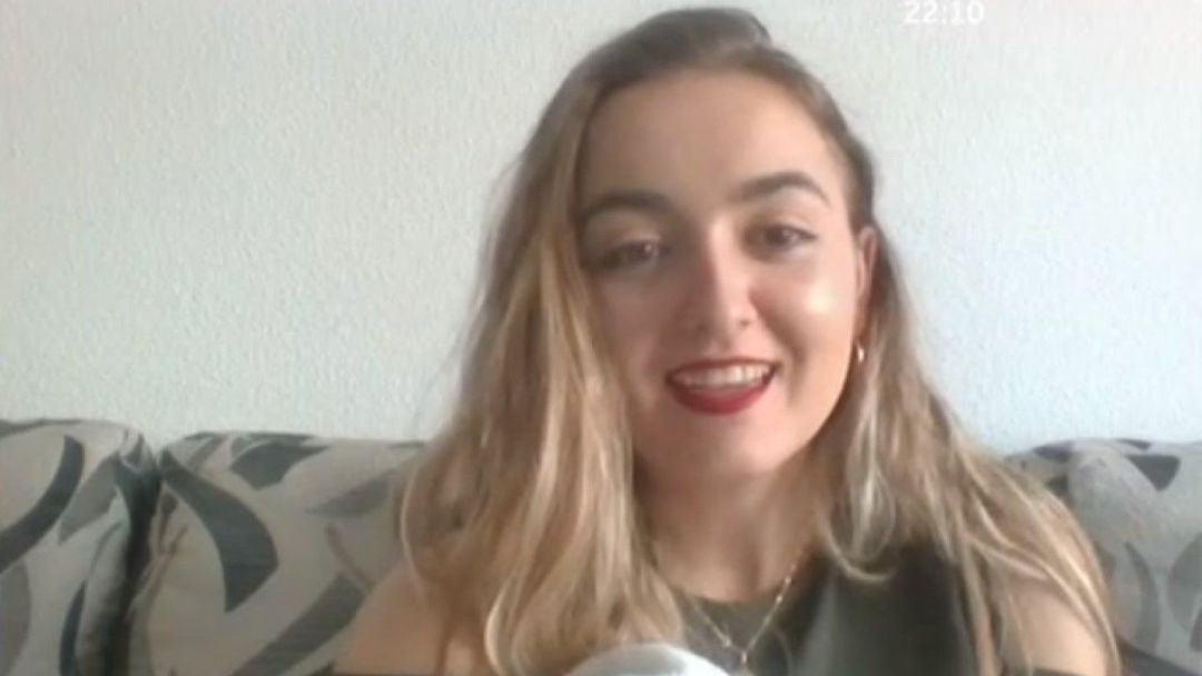 Elena Cañizares durante su entrevista en TVE Elena Cañizares durante su entrevista en TVE