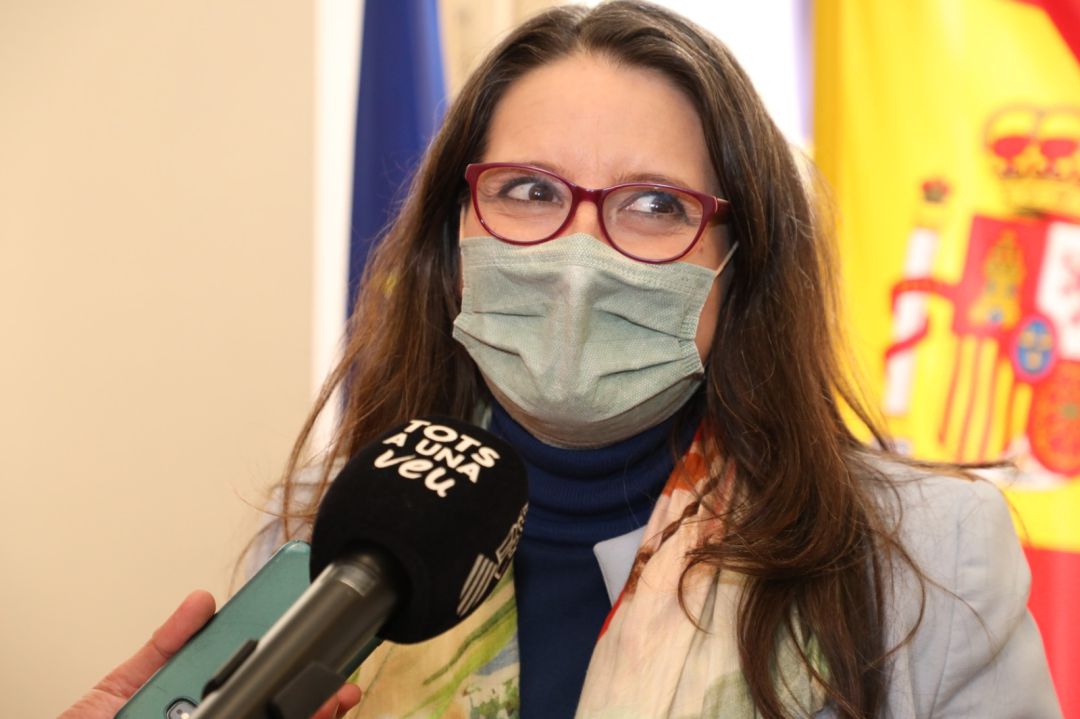 Mónica Oltra tras recibir el premio Mónica Oltra tras recibir el premio