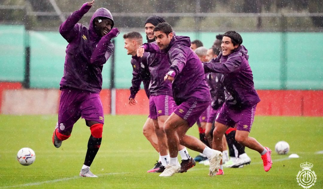 Entrenamiento del RCD Mallorca. Entrenamiento del RCD Mallorca.