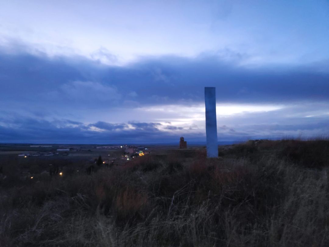 El monolito descubierto en Ayllón (Segovia) es el sexto de sus carácterísticas que aparece en todo el mundo El monolito descubierto en Ayllón (Segovia) es el sexto de sus carácterísticas que aparece en todo el mundo