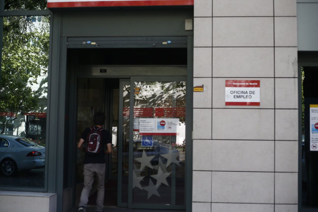 Una oficina de Empleo en Madrid. Una oficina de Empleo en Madrid.