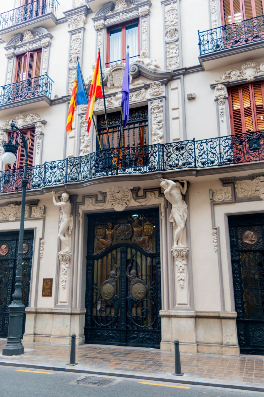 Fachada del Colegio Notarial de Valencia Fachada del Colegio Notarial de Valencia