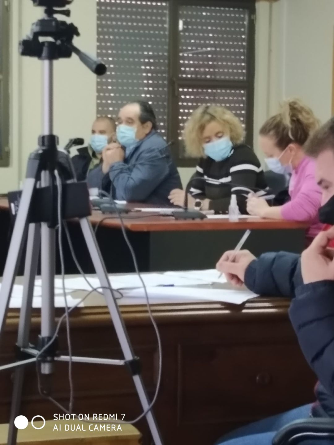 Los concejales de la oposición Gonzálo García y Maika González Los concejales de la oposición Gonzálo García y Maika González