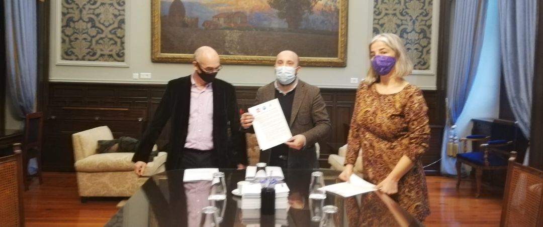 Acuerdo entre PSOE, Marea Atlántica y BNG sobre medidas fiscales para hostelería, comercio y cultura Acuerdo entre PSOE, Marea Atlántica y BNG sobre medidas fiscales para hostelería, comercio y cultura