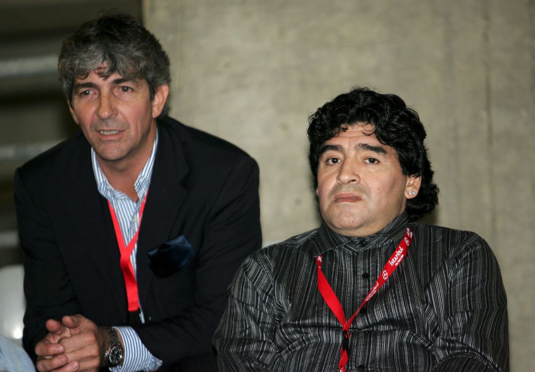 Paolo Rosi junto a Diego Armando Maradona Paolo Rosi junto a Diego Armando Maradona