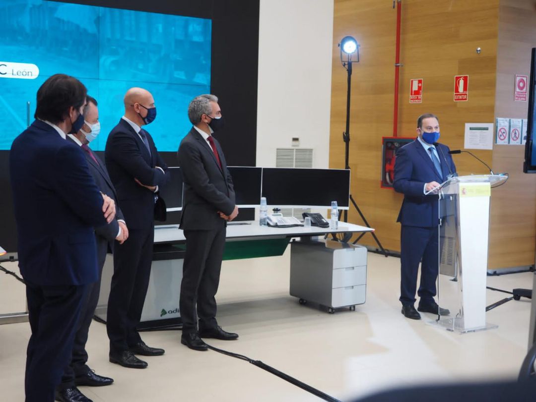 El ministro Ábalos ha inaugurado el CRC de León El ministro Ábalos ha inaugurado el CRC de León