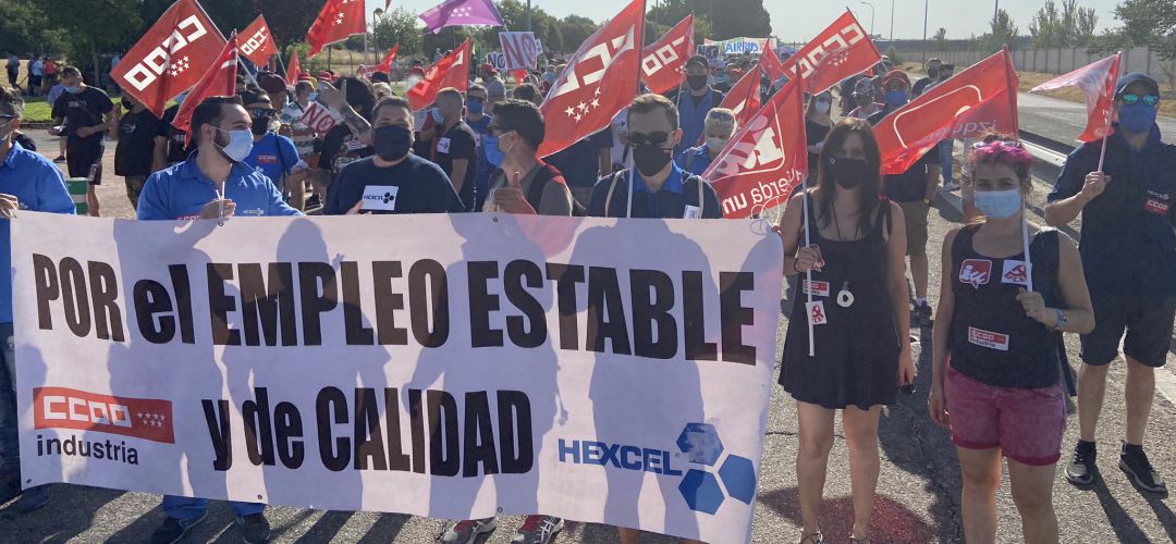 Los trabajadores de Hexcel ya se han manifestado en varias ocasiones por el mantenimiento del empleo Los trabajadores de Hexcel ya se han manifestado en varias ocasiones por el mantenimiento del empleo