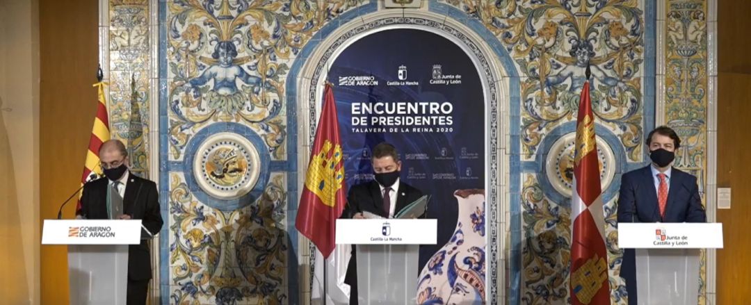 Firma de los protocolos. Firma de los protocolos.