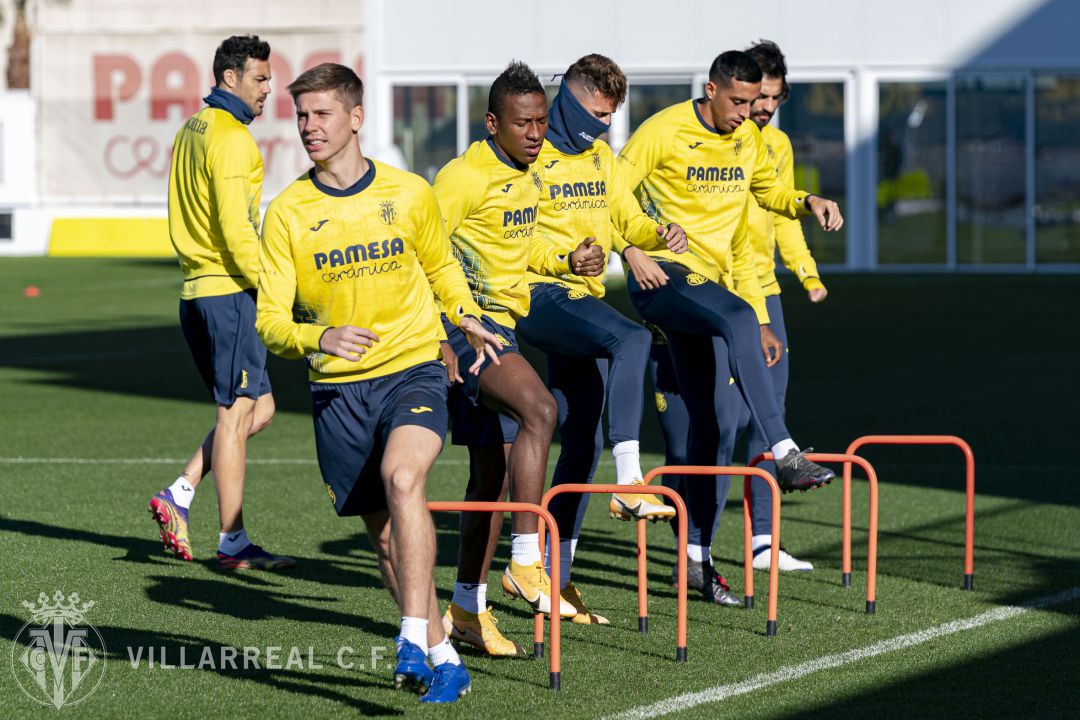 Imagen del entrenamiento del Villarreal antes del partido del domingo 13 de diciembre Imagen del entrenamiento del Villarreal antes del partido del domingo 13 de diciembre