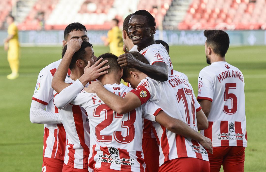 Umar Sadiq guiña el ojo a los fotógrafos tras marcar el 1-0. Umar Sadiq guiña el ojo a los fotógrafos tras marcar el 1-0.