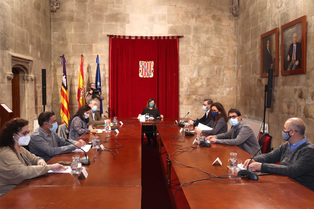 reunión con el sector de la restauración reunión con el sector de la restauración