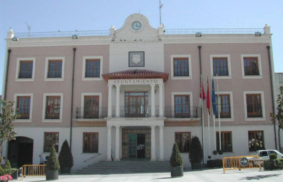 Fachada del Ayuntamiento Fachada del Ayuntamiento