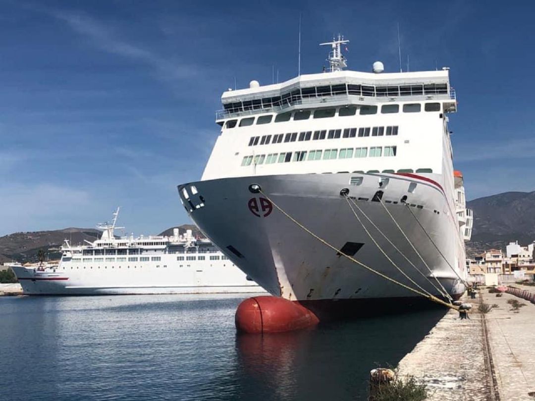 Los buques que realizan la línea Motril-Melilla atracados en el puerto de Motril Los buques que realizan la línea Motril-Melilla atracados en el puerto de Motril