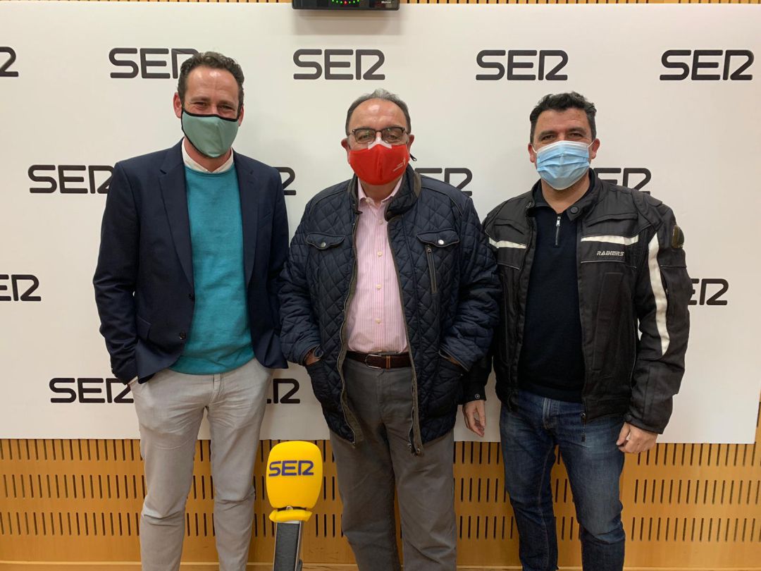 Jorge Fenor, Pepe Pallarés y Txema Almela en la Cadena SER Jorge Fenor, Pepe Pallarés y Txema Almela en la Cadena SER