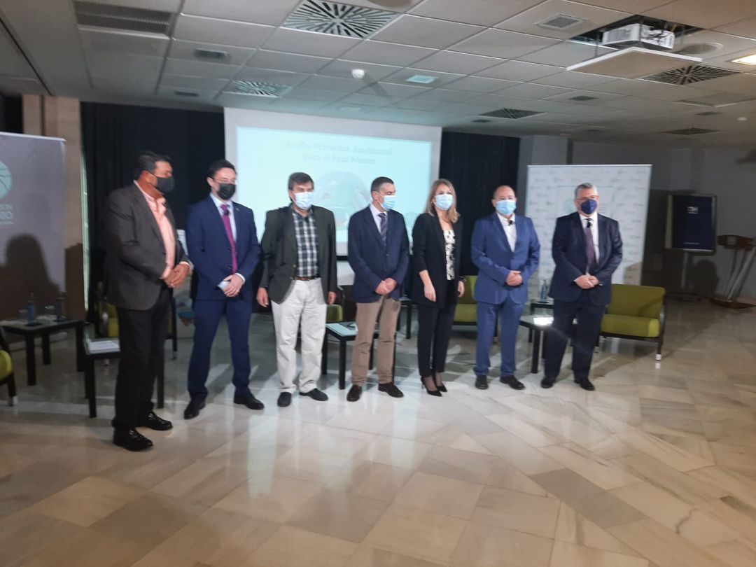 La Fundación Ingenio presenta un "Anillo Protector Ambiental" para recuperar el Mar Menor "a corto plazo" La Fundación Ingenio presenta un "Anillo Protector Ambiental" para recuperar el Mar Menor "a corto plazo"