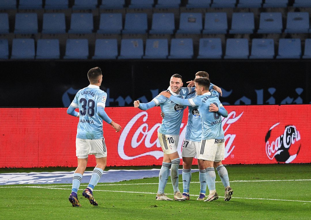 El Celta celebra uno de los goles marcados ante el Cádiz El Celta celebra uno de los goles marcados ante el Cádiz