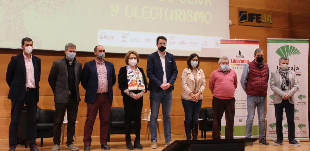 Jurado y organización del Certamen Internacional de Relato corto sobre olivar, aceite de oliva y oleoturismo. Jurado y organización del Certamen Internacional de Relato corto sobre olivar, aceite de oliva y oleoturismo.