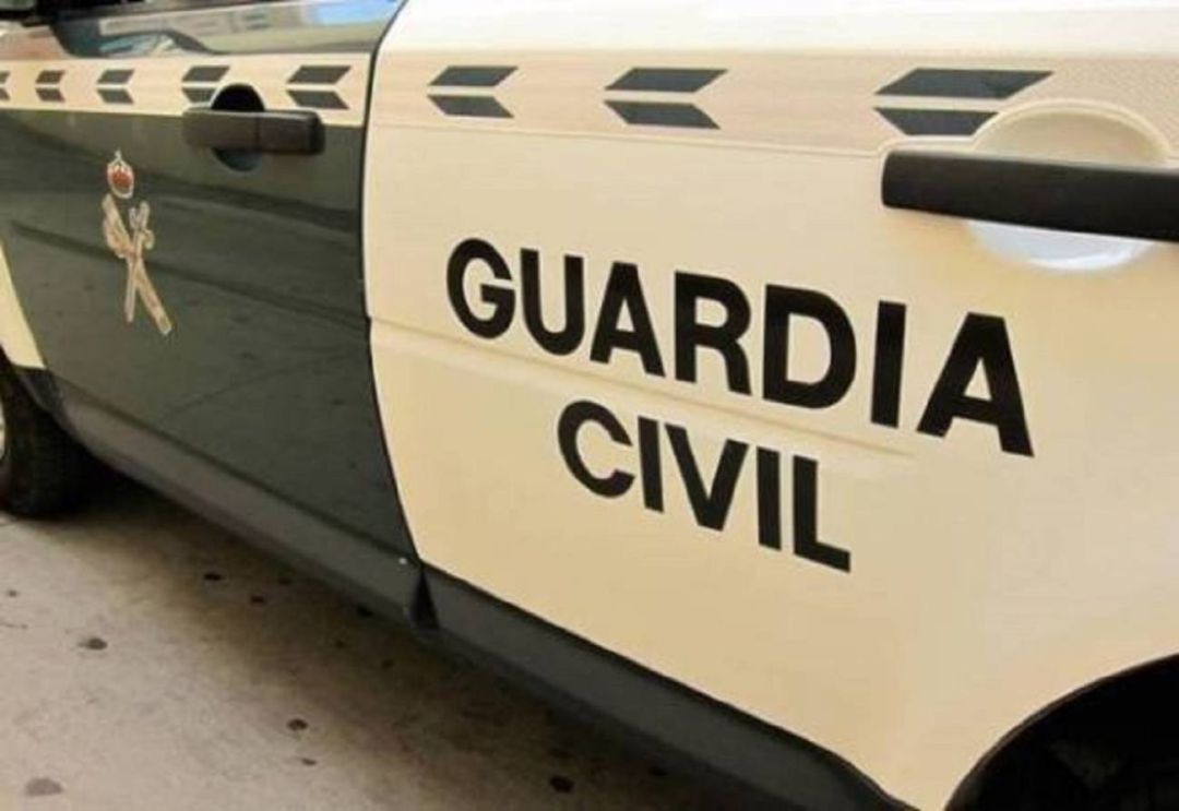 Al parecer, en la tarde noche de este viernes y por circunstancias que todavía se desconocen, el joven agredió con un arma blanca a su madre Al parecer, en la tarde noche de este viernes y por circunstancias que todavía se desconocen, el joven agredió con un arma blanca a su madre