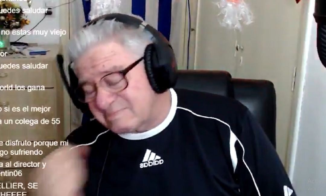 El 'streamer' se derrumba en directo. El 'streamer' se derrumba en directo.