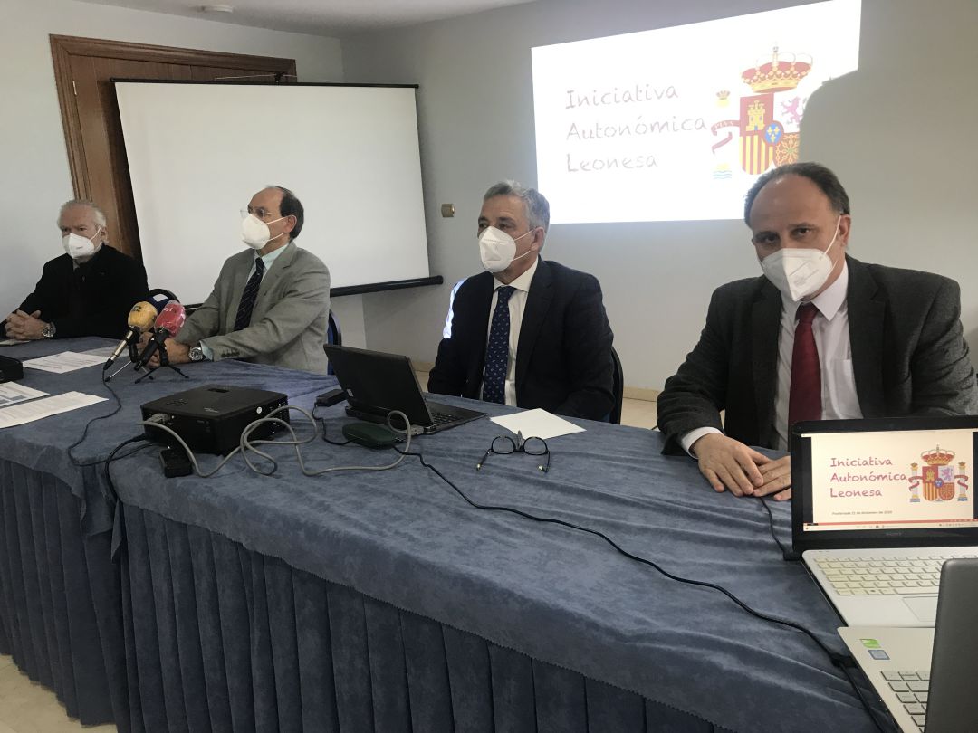 La rueda de prensa se celebró este lunes en Ponferfada La rueda de prensa se celebró este lunes en Ponferfada