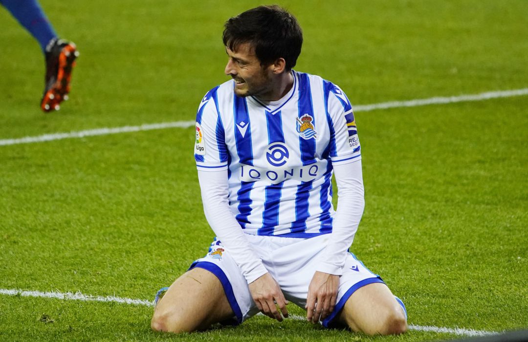 Silva parece fundido sobre el césped de Anoeta en el partido contra el Atlético Silva parece fundido sobre el césped de Anoeta en el partido contra el Atlético
