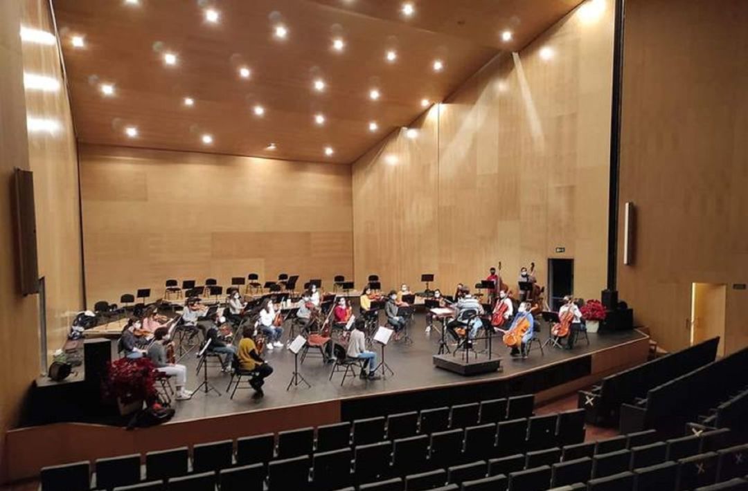 La Orquesta Sinfónica de Ávila ya ha comenzado los ensayos La Orquesta Sinfónica de Ávila ya ha comenzado los ensayos