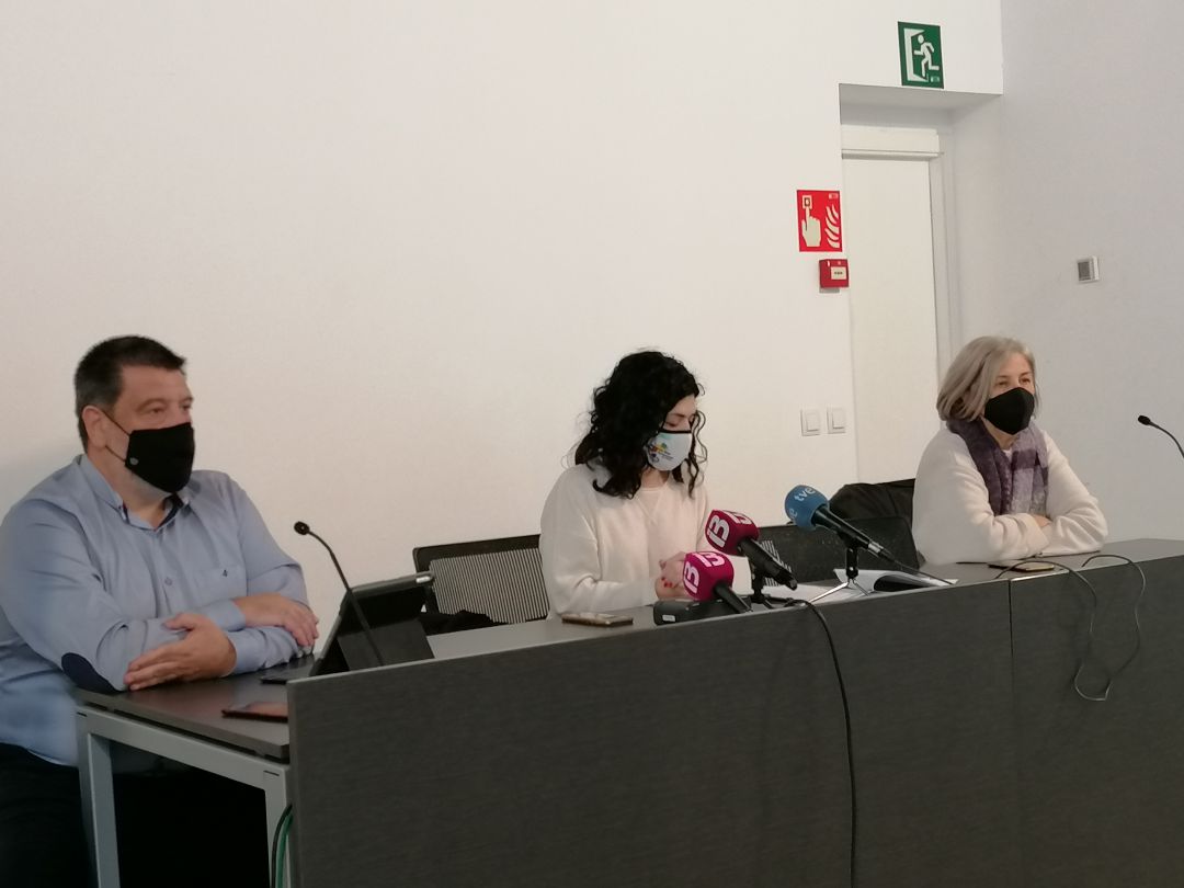 Un momento durante la presentación del III Plan de Fosas Un momento durante la presentación del III Plan de Fosas
