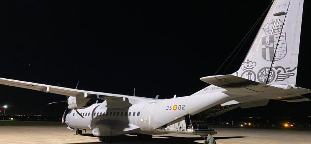 El Airbus con el escudo de Getafe ha sido el encargado de llevar las vacunas a las islas El Airbus con el escudo de Getafe ha sido el encargado de llevar las vacunas a las islas