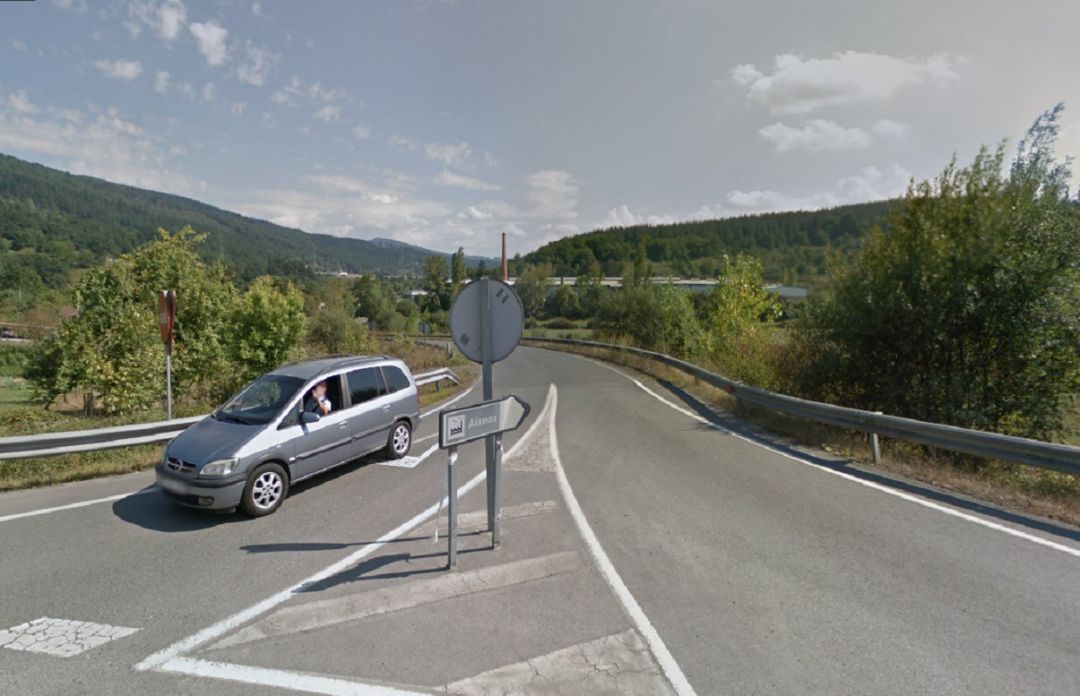 Acceso a la planta de Aianox donde ha fallecido el operario Acceso a la planta de Aianox donde ha fallecido el operario
