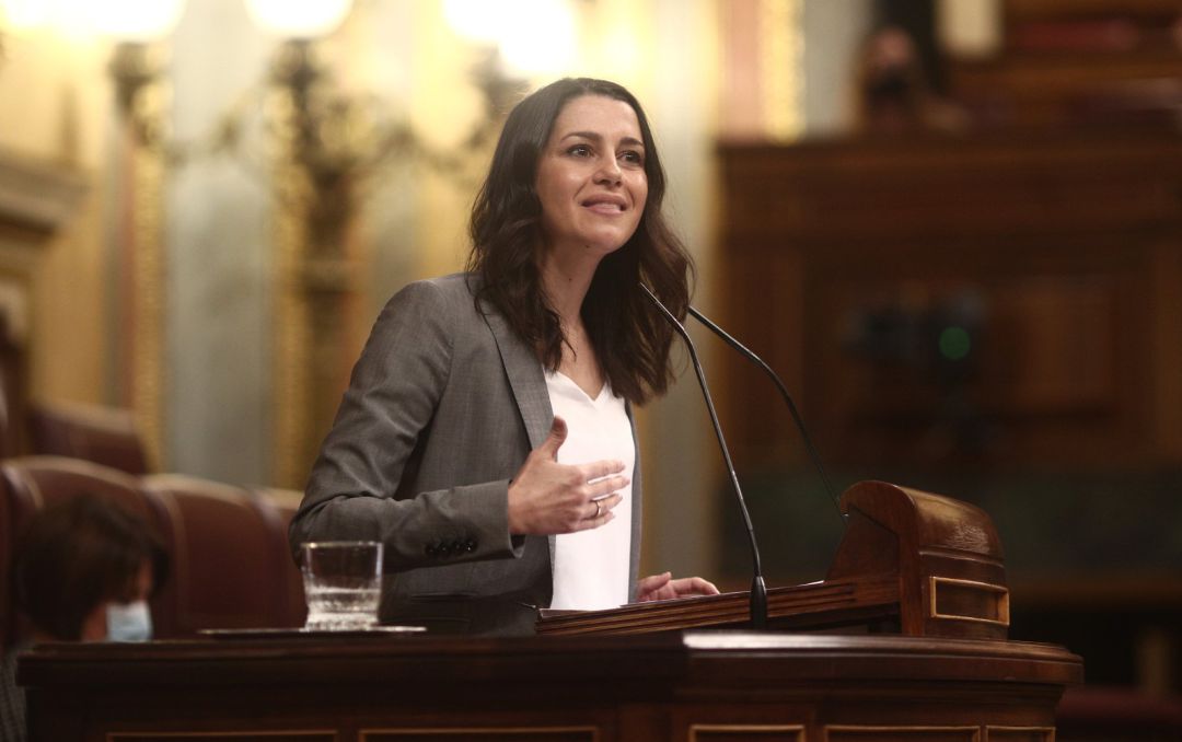 La presidenta de Ciudadanos, Inés Arrimadas interviene durante una sesión plenaria en el Congreso de los Diputados, en Madrid (España), a 17 de diciembre de 2020. La presidenta de Ciudadanos, Inés Arrimadas interviene durante una sesión plenaria en el Congreso de los Diputados, en Madrid (España), a 17 de diciembre de 2020.