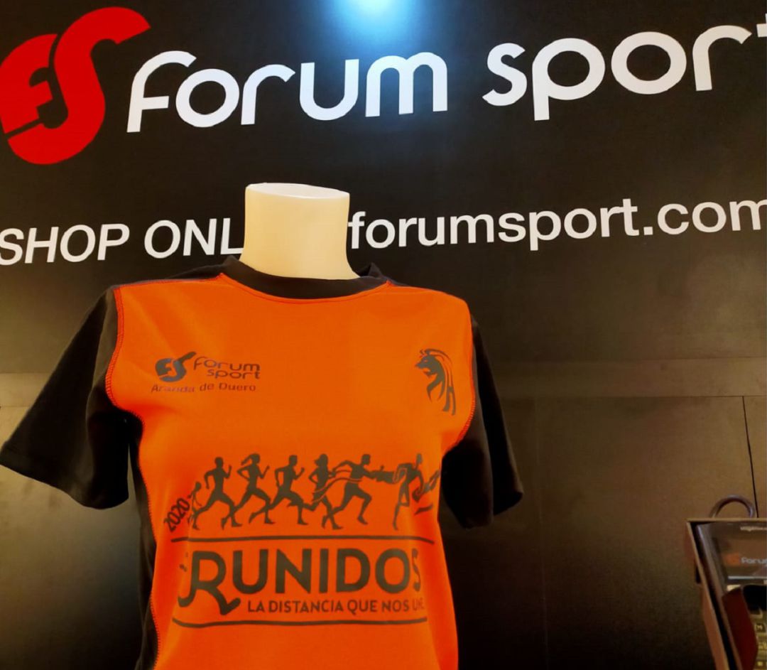 Esta es la camiseta conmemorativa creada para la cita virtual RUNIDOS. Esta es la camiseta conmemorativa creada para la cita virtual RUNIDOS.