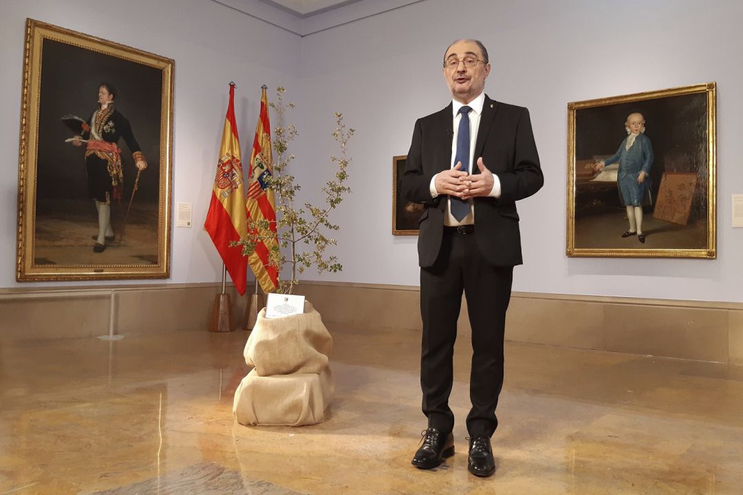El presidente de Aragón, Javier Lambán, durante su discurso de fin de año, que ha pronunciado en el Museo de Zaragoza, en los espacios dedicados a la obra de Francisco de Goya, del que en 2021 se cumplirá el 275 aniversario de su nacimiento El presidente de Aragón, Javier Lambán, durante su discurso de fin de año, que ha pronunciado en el Museo de Zaragoza, en los espacios dedicados a la obra de Francisco de Goya, del que en 2021 se cumplirá el 275 aniversario de su nacimiento