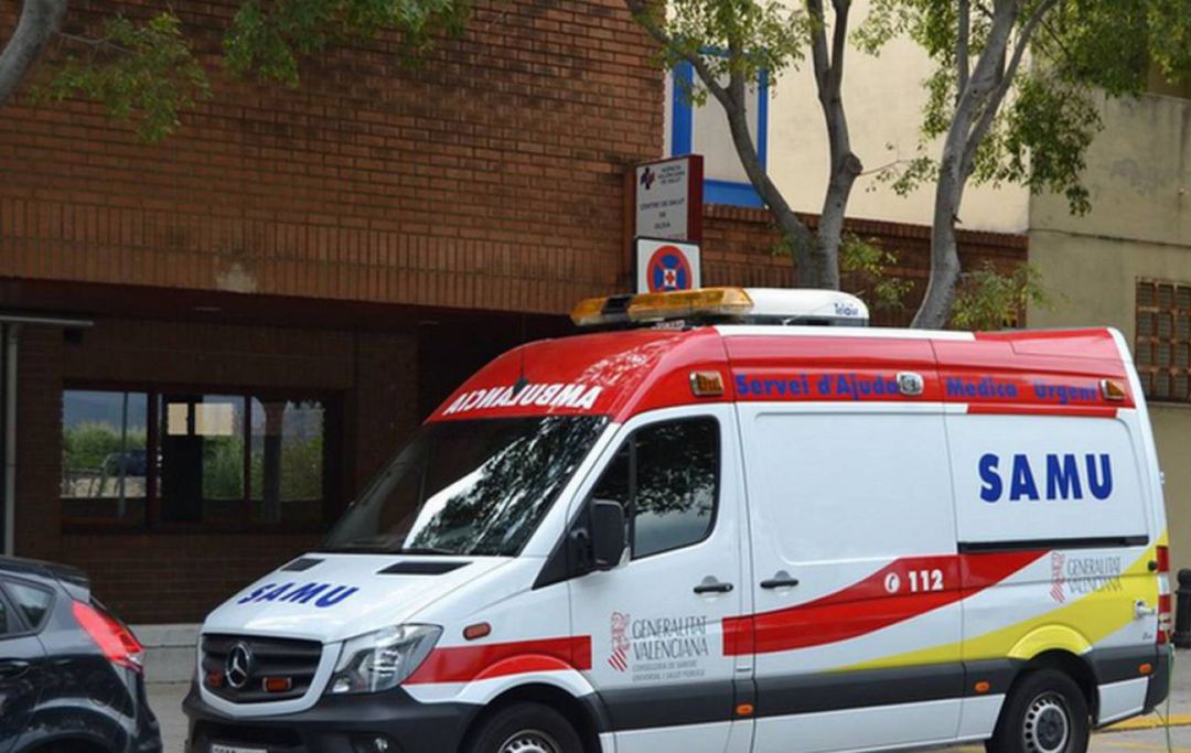 Imagen de archivo de una ambulancia SAMU Imagen de archivo de una ambulancia SAMU