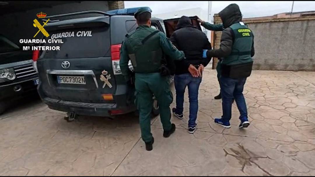 Una de las detenciones llevadas a cabo por los agentes de la Guardia Civil Una de las detenciones llevadas a cabo por los agentes de la Guardia Civil