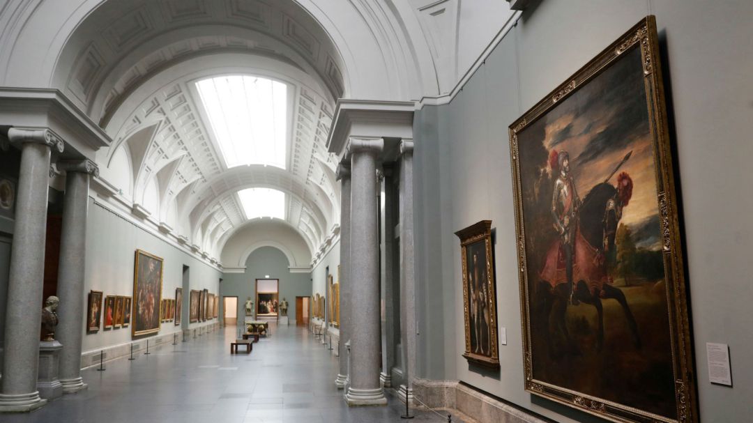 Imagen de archivo del Museo del Prado cerrado en la pandemia Imagen de archivo del Museo del Prado cerrado en la pandemia
