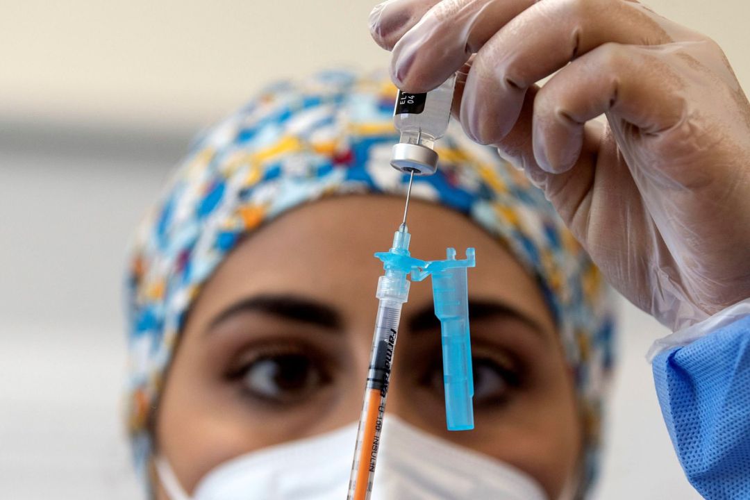 Los vacunados no pueden estar completamente protegidos hasta 7 días después de su segunda dosis Los vacunados no pueden estar completamente protegidos hasta 7 días después de su segunda dosis