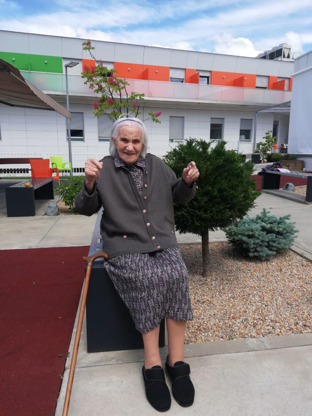 Elisa superó la covid con 104 años y ahora se ha vacunado con 105 años Elisa superó la covid con 104 años y ahora se ha vacunado con 105 años
