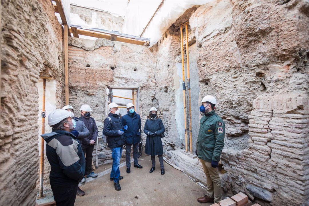 Expertos explican a autoridades el curso de las obras Expertos explican a autoridades el curso de las obras