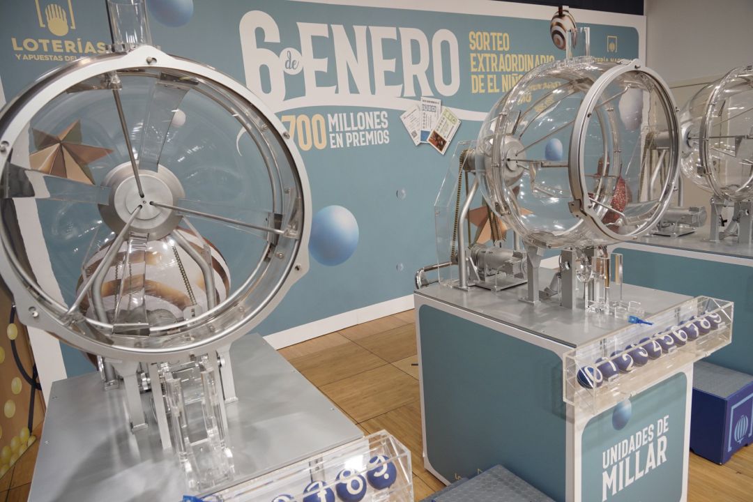 Imagen de los bombos del sorteo Del Niño. Imagen de los bombos del sorteo Del Niño.