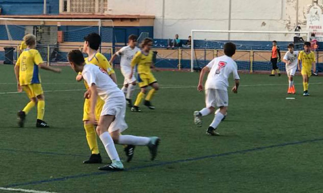 Partido de fútbol 8 en El Rodat, en Dénia. Partido de fútbol 8 en El Rodat, en Dénia.