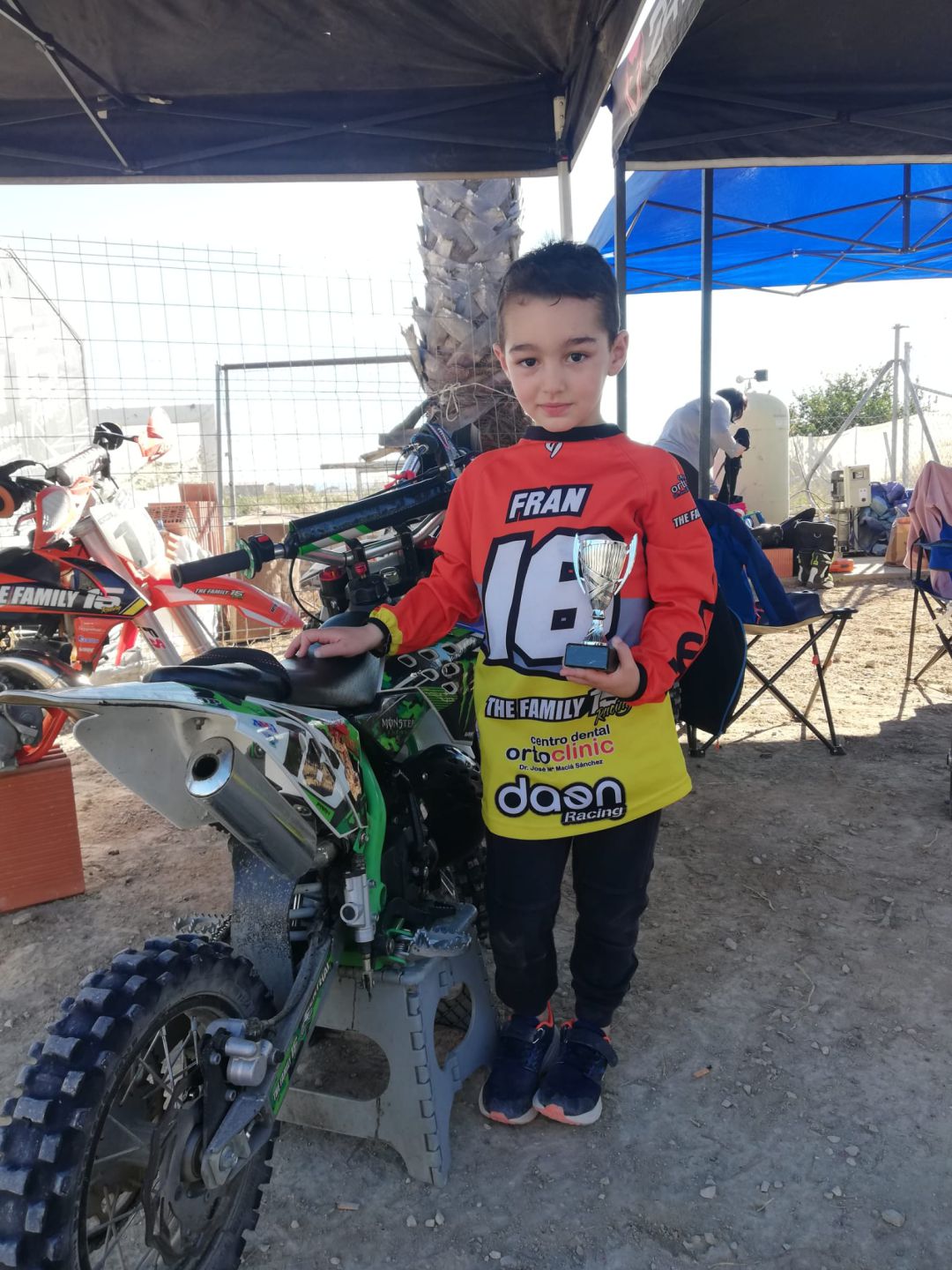 Fran Espinosa tiene un futuro muy brillante en el motocross Fran Espinosa tiene un futuro muy brillante en el motocross