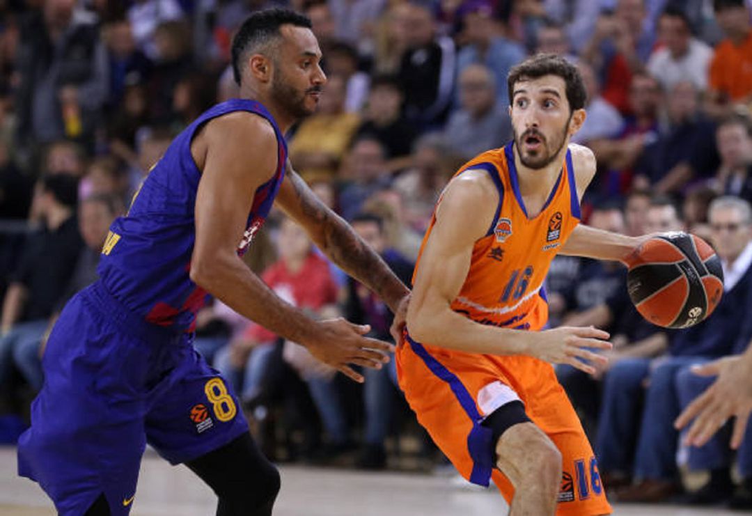 Guillem Vives ante Adam Hanga Guillem Vives ante Adam Hanga