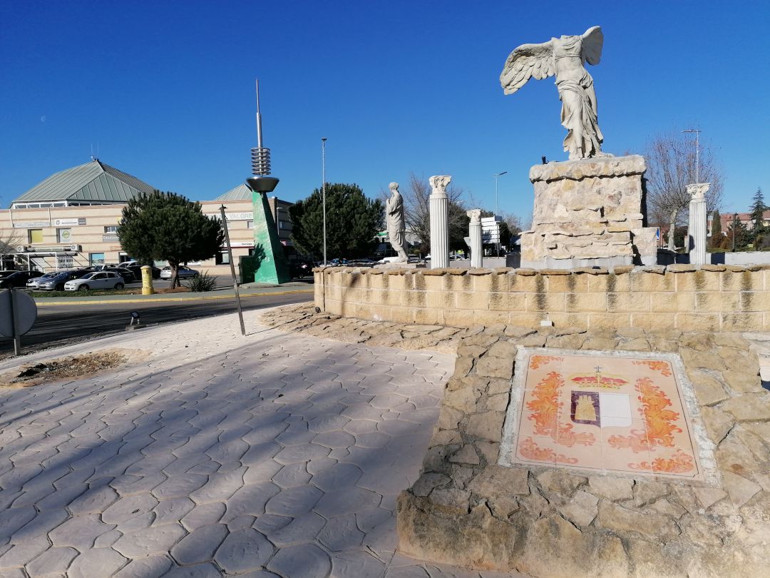 Rotonda dedicada a la Victoria de Samotracia Rotonda dedicada a la Victoria de Samotracia