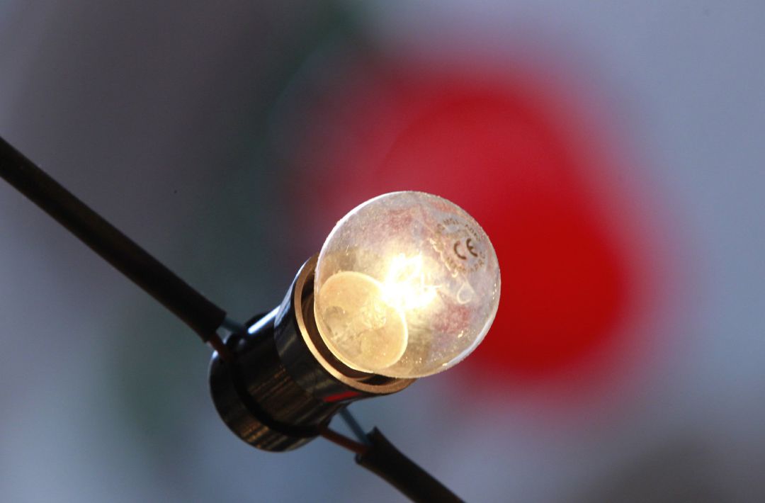 El precio de la luz se dispara un 27% en plena ola de frío. El precio de la luz se dispara un 27% en plena ola de frío.