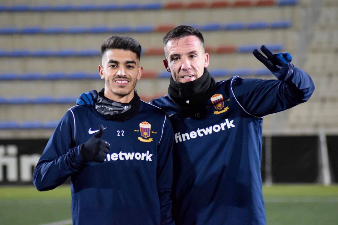 Abdelhadi Khalok y David López vuelven a coincidir en el Eldense Abdelhadi Khalok y David López vuelven a coincidir en el Eldense