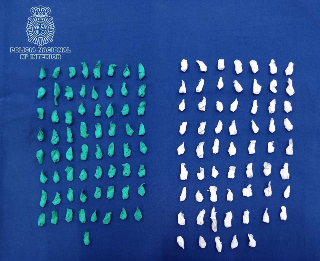 Dosis de droga intervenida al detenido Dosis de droga intervenida al detenido